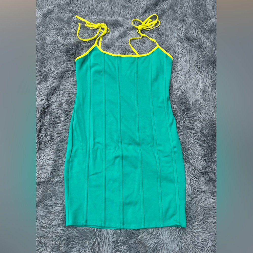 Fashion, nova curves, turquoise, mini dress, size large